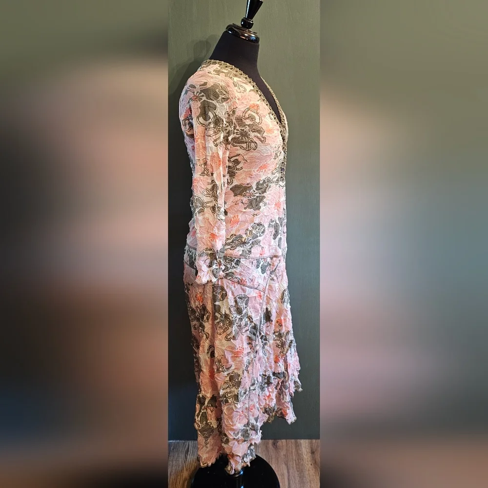 Sandwich Dress - Picture 6 of 10